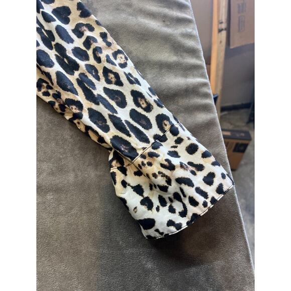 LANE BRYANT Shirt Womens Size 22 Button Up Blouse Top Cheetah Print Long Sleeve - Picture 2 of 7